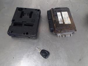 Gebruikte Computer Motormanagement Renault Scénic I (JA) 2.0 16V Prijs € 150,00 Margeregeling aangeboden door Autosloopbedrijf Jan Pronk B.V.