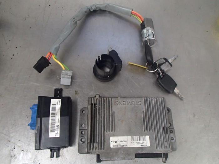 Gebruikte Computer Motormanagement Renault Kangoo (KC) 1.4 Prijs € 150,00 Margeregeling aangeboden door Autosloopbedrijf Jan Pronk B.V.