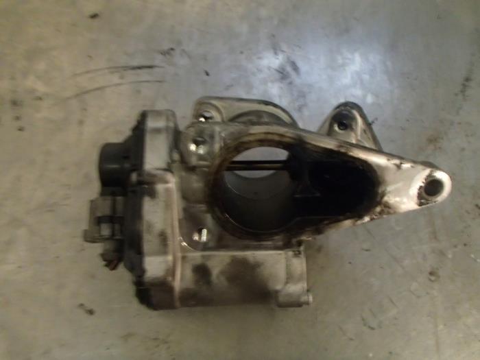 Gebruikte Uitlaat gasklep (EGR) Renault Grand Scénic II (JM) 1.9 dCi 130 Prijs € 75,00 Margeregeling aangeboden door Autosloopbedrijf Jan Pronk B.V.