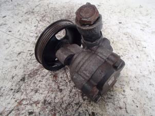 Gebruikte Servopomp Hyundai Getz 1.3i 12V Prijs € 40,00 Margeregeling aangeboden door Autosloopbedrijf Jan Pronk B.V.