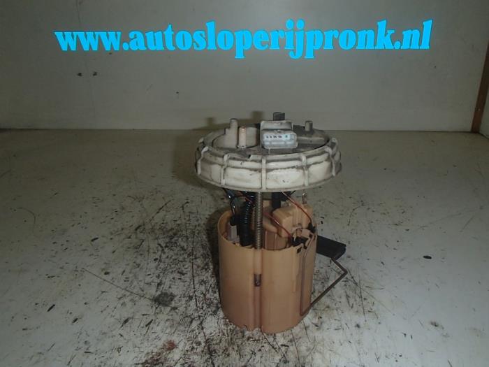 Gebruikte Tank element Pomp Alfa Romeo 147 (937) 1.6 HP Twin Spark 16V Prijs € 50,00 Margeregeling aangeboden door Autosloopbedrijf Jan Pronk B.V.