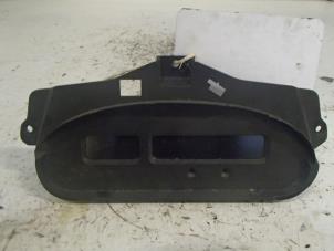 Gebruikte Display Interieur Renault Scénic I (JA) 1.9 dCi Prijs € 25,00 Margeregeling aangeboden door Autosloopbedrijf Jan Pronk B.V.