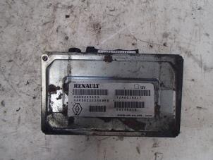 Gebruikte Computer Motormanagement Renault Espace (JK) 3.0 dCi V6 24V Grand Espace Prijs € 100,00 Margeregeling aangeboden door Autosloopbedrijf Jan Pronk B.V.