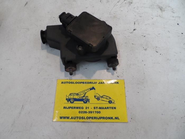 Gebruikte Computer Cruise Control Citroen C5 I Berline (DC) 2.0 HDi 110 Prijs € 50,00 Margeregeling aangeboden door Autosloopbedrijf Jan Pronk B.V.