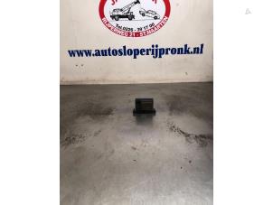 Gebruikte Deur module Mercedes Sprinter 5t (906) 516 CDI 16V Prijs € 30,00 Margeregeling aangeboden door Autosloopbedrijf Jan Pronk B.V.