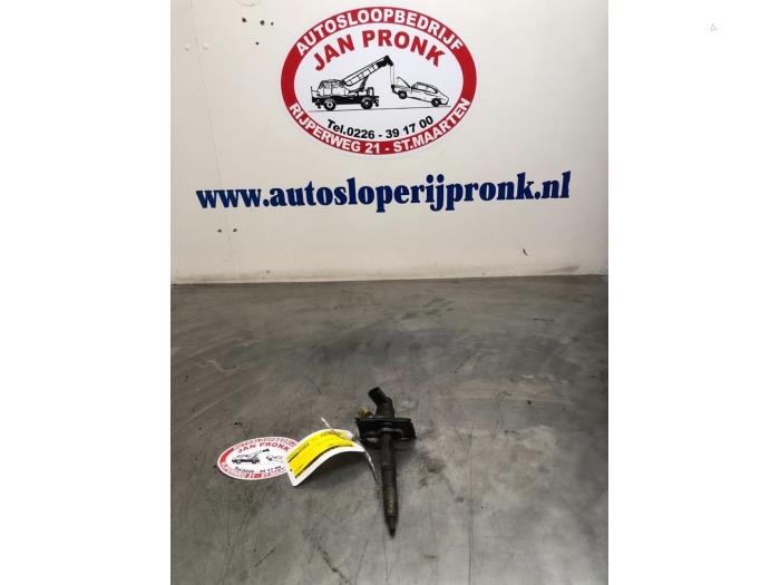 Gebruikte Verstuiver (diesel) Audi A8 (D3) 4.0 TDI V8 32V Lang Quattro Prijs € 100,00 Margeregeling aangeboden door Autosloopbedrijf Jan Pronk B.V.