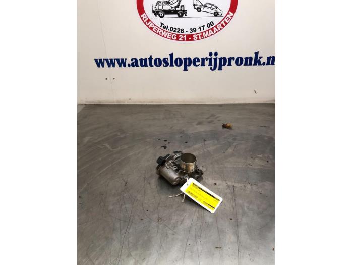 Gebruikte Gasklephuis Opel Astra J Sports Tourer (PD8/PE8/PF8) 1.4 Turbo 16V Prijs € 40,00 Margeregeling aangeboden door Autosloopbedrijf Jan Pronk B.V.