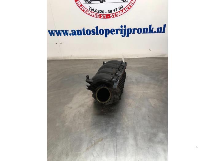 Gebruikte Spruitstuk Inlaat Peugeot 308 (4A/C) 1.6 VTI 16V Prijs € 30,00 Margeregeling aangeboden door Autosloopbedrijf Jan Pronk B.V.