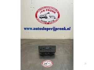 Gebruikte Chaufage Bedieningspaneel Volvo V70 (SW) 2.3 T5 20V Prijs € 30,00 Margeregeling aangeboden door Autosloopbedrijf Jan Pronk B.V.
