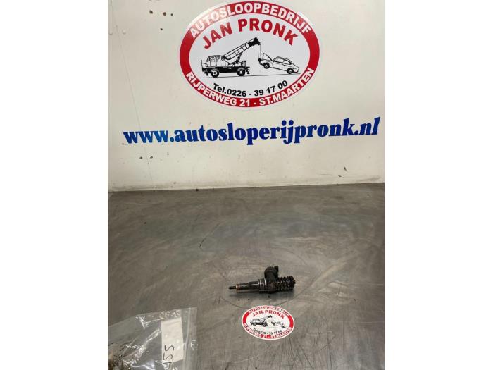 Gebruikte Verstuiver (diesel) Volkswagen Touran (1T1/T2) 2.0 TDI 16V 140 Prijs € 40,00 Margeregeling aangeboden door Autosloopbedrijf Jan Pronk B.V.