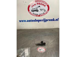 Gebruikte Verstuiver (diesel) Volkswagen Touran (1T1/T2) 2.0 TDI 16V 140 Prijs € 40,00 Margeregeling aangeboden door Autosloopbedrijf Jan Pronk B.V.