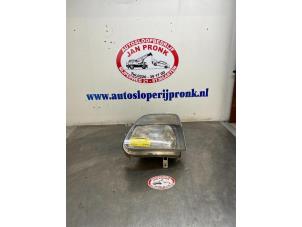 Gebruikte Linker Koplamp Opel Agila (A) 1.2 16V Prijs € 30,00 Margeregeling aangeboden door Autosloopbedrijf Jan Pronk B.V.