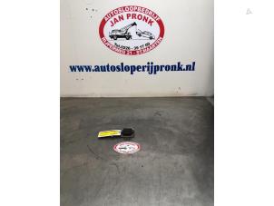 Gebruikte Module ontsteking Volkswagen Golf II (19E) 1.6 Prijs € 25,00 Margeregeling aangeboden door Autosloopbedrijf Jan Pronk B.V.