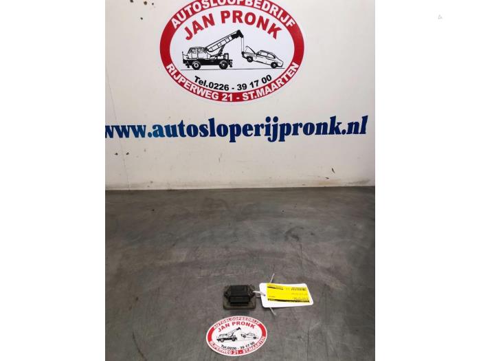 Gebruikte Ontstekingsmodule Volkswagen Golf II (19E) 1.6 Prijs € 25,00 Margeregeling aangeboden door Autosloopbedrijf Jan Pronk B.V.