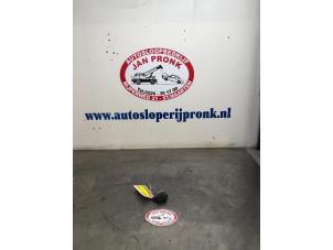 Gebruikte Ontstekingsmodule Volkswagen Golf II (19E) 1.8 GTI Prijs € 25,00 Margeregeling aangeboden door Autosloopbedrijf Jan Pronk B.V.