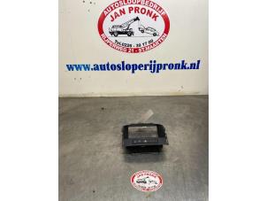 Gebruikte Paniekverlichtings Schakelaar Opel Astra J Sports Tourer (PD8/PE8/PF8) 1.4 Turbo 16V Prijs € 25,00 Margeregeling aangeboden door Autosloopbedrijf Jan Pronk B.V.