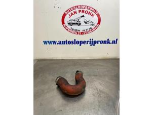 Gebruikte Intercooler Slang Mercedes Sprinter 5t (906.15/906.25) 513 CDI 16V Prijs € 30,00 Margeregeling aangeboden door Autosloopbedrijf Jan Pronk B.V.
