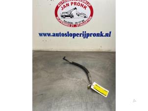 Gebruikte Airco Leiding Mercedes Sprinter 5t (906.15/906.25) 513 CDI 16V Prijs € 25,00 Margeregeling aangeboden door Autosloopbedrijf Jan Pronk B.V.