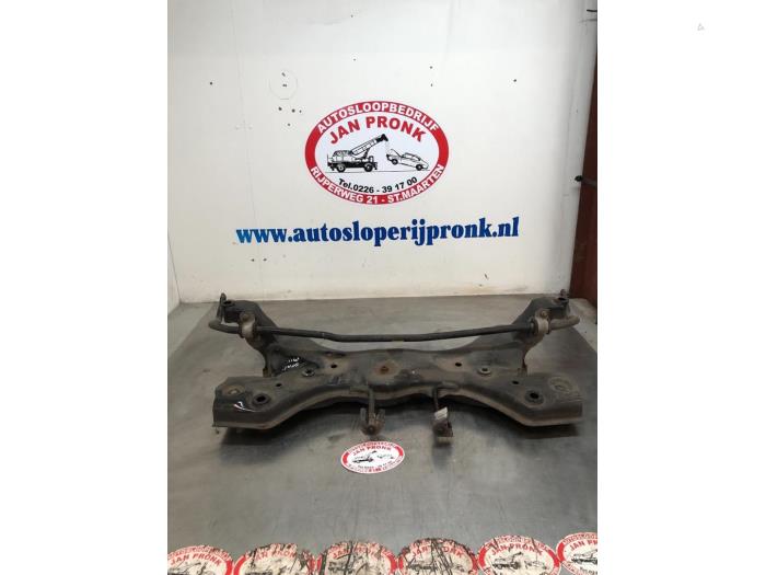Gebruikte Subframe Seat Mii 1.0 12V Prijs € 75,00 Margeregeling aangeboden door Autosloopbedrijf Jan Pronk B.V.