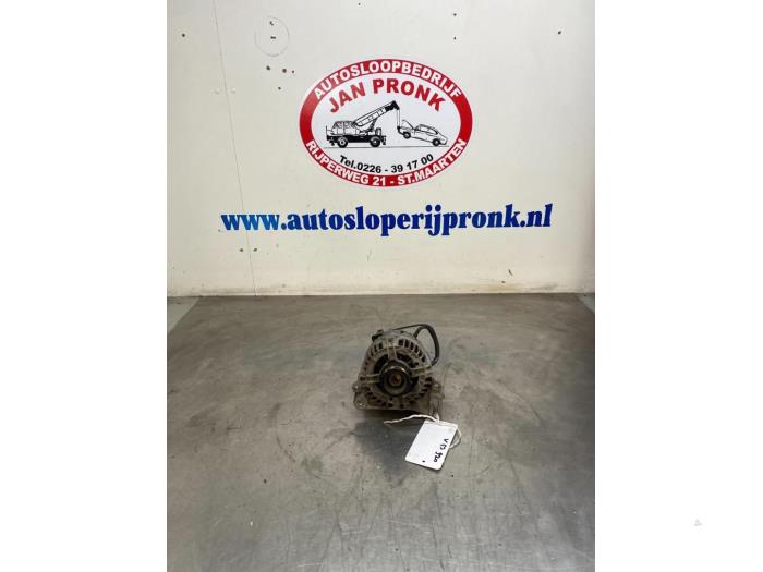 Gebruikte Dynamo Volkswagen Polo IV (9N1/2/3) 1.4 16V Prijs € 40,00 Margeregeling aangeboden door Autosloopbedrijf Jan Pronk B.V.