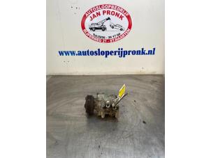 Gebruikte Aircopomp Honda Civic (EP/EU) 1.6 16V VTEC Prijs € 125,00 Margeregeling aangeboden door Autosloopbedrijf Jan Pronk B.V.