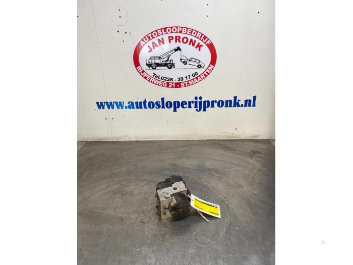 Gebruikte ABS Pomp Honda Civic (EP/EU) 1.6 16V VTEC Prijs € 83,00 Margeregeling aangeboden door Autosloopbedrijf Jan Pronk B.V.