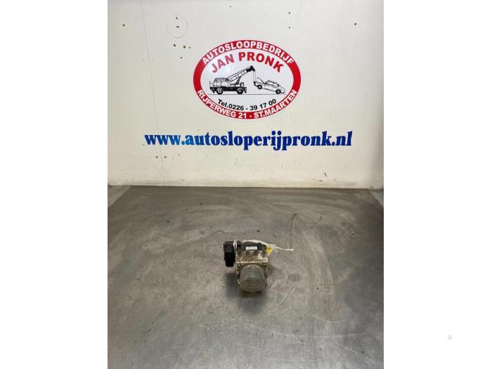 Gebruikte ABS Pomp Peugeot Partner Tepee (7A/B/C/D/E/F/G/J/P/S) 1.6 Phase 1 Prijs € 175,00 Margeregeling aangeboden door Autosloopbedrijf Jan Pronk B.V.