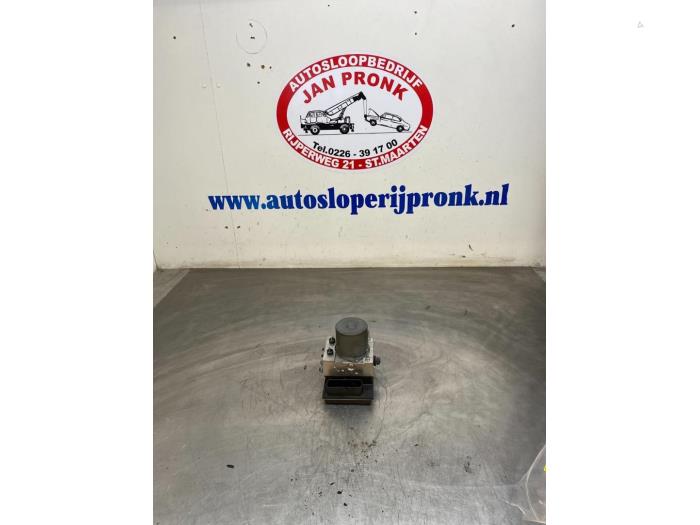 Gebruikte ABS Pomp Audi A6 (C6) 4.2 V8 40V FSI Quattro Prijs € 150,00 Margeregeling aangeboden door Autosloopbedrijf Jan Pronk B.V.