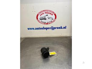 Gebruikte Luchtmassameter Audi A6 (C6) 4.2 V8 40V FSI Quattro Prijs € 40,00 Margeregeling aangeboden door Autosloopbedrijf Jan Pronk B.V.