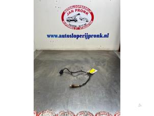 Gebruikte Lambda Sonde Peugeot 308 (4A/C) 1.6 16V THP 150 Prijs € 25,00 Margeregeling aangeboden door Autosloopbedrijf Jan Pronk B.V.