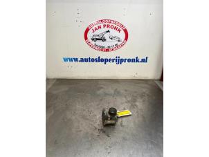 Gebruikte Gasklephuis Opel Corsa D 1.2 16V ecoFLEX Bi-Fuel Prijs € 30,00 Margeregeling aangeboden door Autosloopbedrijf Jan Pronk B.V.