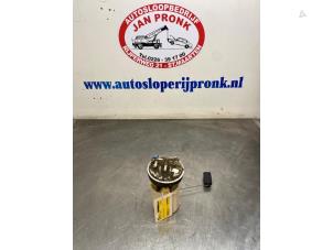 Gebruikte Benzinepomp Volvo V40 (VW) 1.8 16V Prijs € 30,00 Margeregeling aangeboden door Autosloopbedrijf Jan Pronk B.V.