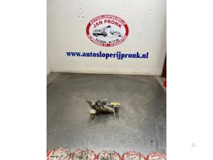 Gebruikte Ruitenwissermotor achter Suzuki Swift (ZA/ZC/ZD1/2/3/9) 1.5 VVT 16V Prijs € 25,00 Margeregeling aangeboden door Autosloopbedrijf Jan Pronk B.V.