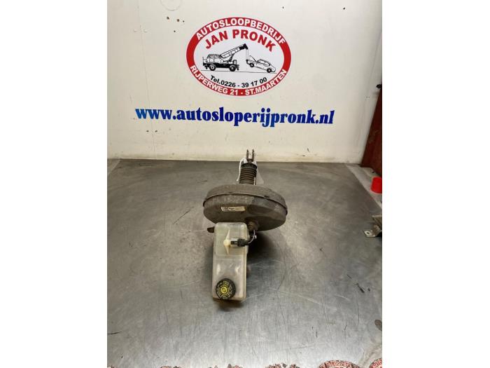Gebruikte Rembol Opel Vivaro 1.9 DI Prijs € 50,00 Margeregeling aangeboden door Autosloopbedrijf Jan Pronk B.V.