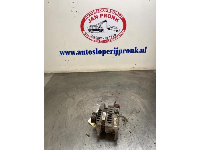 Gebruikte Dynamo Nissan Primera (P12) 1.8 16V Prijs € 40,00 Margeregeling aangeboden door Autosloopbedrijf Jan Pronk B.V.