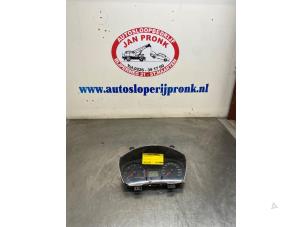 Gebruikte Tellerklok Ford Transit 2.2 TDCi 16V Prijs € 75,00 Margeregeling aangeboden door Autosloopbedrijf Jan Pronk B.V.