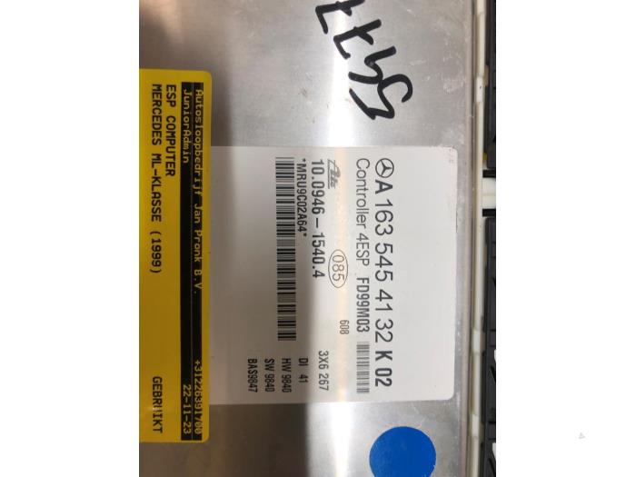 Esp computer van een Mercedes-Benz ML I (163) 3.2 320 V6 18V 1999