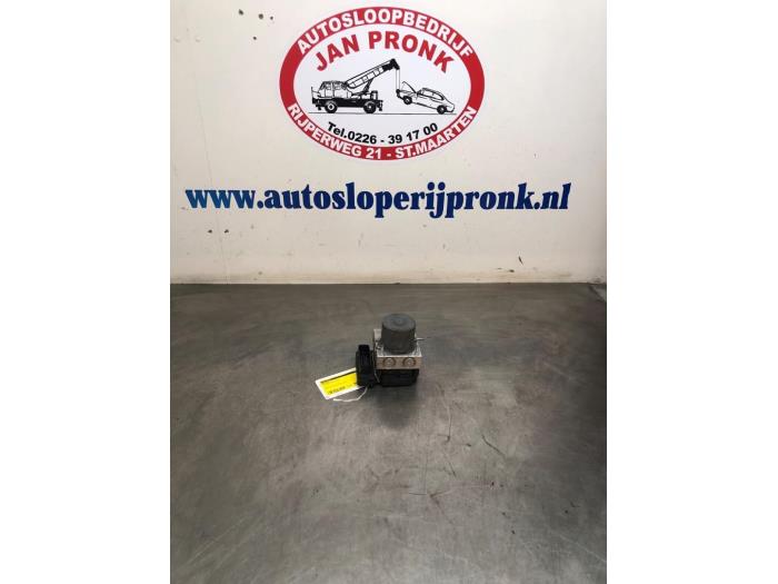 Gebruikte ABS Pomp Volkswagen Polo V (6R) 1.4 TDI DPF BlueMotion technology Prijs € 50,00 Margeregeling aangeboden door Autosloopbedrijf Jan Pronk B.V.