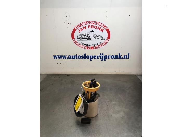 Gebruikte Brandstofpomp Elektrisch Volkswagen Polo V (6R) 1.4 TDI DPF BlueMotion technology Prijs € 50,00 Margeregeling aangeboden door Autosloopbedrijf Jan Pronk B.V.