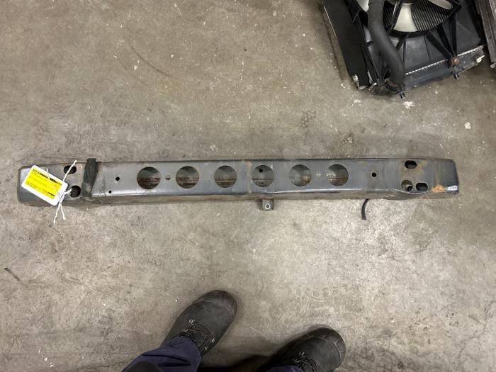 Gebruikte Voortrein Bint Daihatsu Materia 1.3 16V Prijs € 75,00 Margeregeling aangeboden door Autosloopbedrijf Jan Pronk B.V.