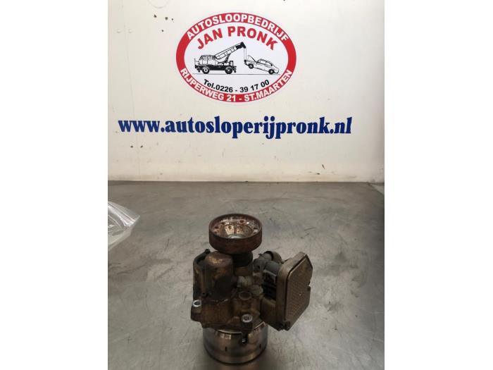 Gebruikte Haldex koppeling Volvo V50 (MW) 2.5 T5 20V AWD Prijs € 350,00 Margeregeling aangeboden door Autosloopbedrijf Jan Pronk B.V.