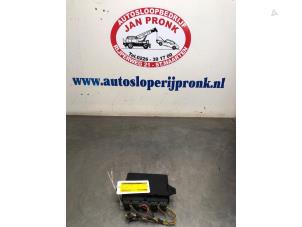 Gebruikte Deur module Ford Focus 3 1.0 Ti-VCT EcoBoost 12V 100 Prijs € 45,00 Margeregeling aangeboden door Autosloopbedrijf Jan Pronk B.V.