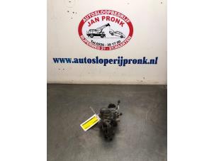 Gebruikte Gasklephuis Honda Jazz (GE6/GE8/GG/GP) 1.2 VTEC 16V Prijs € 50,00 Margeregeling aangeboden door Autosloopbedrijf Jan Pronk B.V.