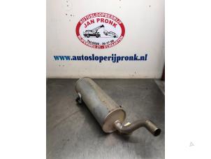 Gebruikte Uitlaat Einddemper Peugeot 206 (2A/C/H/J/S) 1.4 HDi Prijs € 40,00 Margeregeling aangeboden door Autosloopbedrijf Jan Pronk B.V.