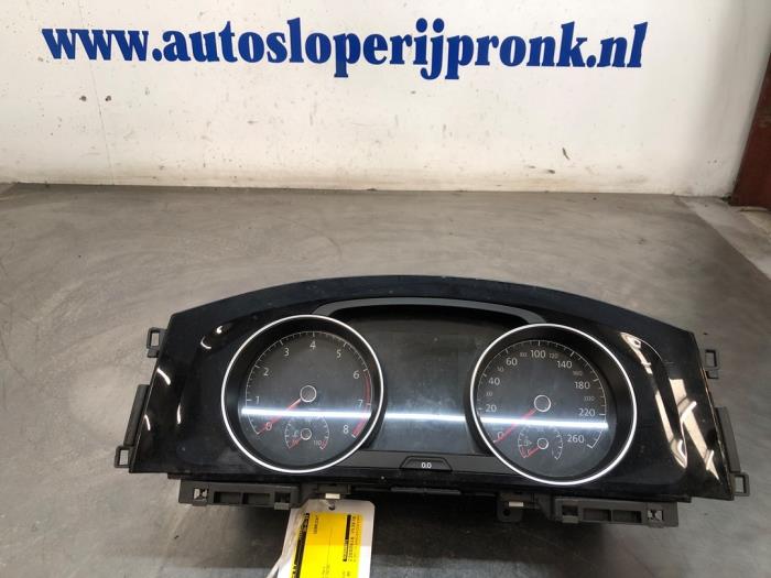 Gebruikte Kilometerteller KM Volkswagen Golf VII (AUA) 1.2 TSI 16V Prijs € 75,00 Margeregeling aangeboden door Autosloopbedrijf Jan Pronk B.V.