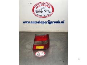 Gebruikte Achterlicht rechts Volvo S70 2.5 10V Prijs € 40,00 Margeregeling aangeboden door Autosloopbedrijf Jan Pronk B.V.