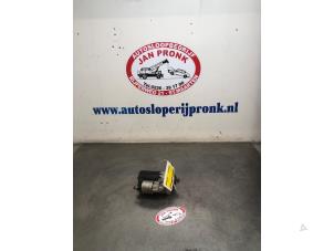 Gebruikte Startmotor Volkswagen Golf III Cabrio (1E) 1.8 Prijs € 50,00 Margeregeling aangeboden door Autosloopbedrijf Jan Pronk B.V.