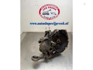 Gebruikte Versnellingsbak Opel Combo 1.3 CDTI 16V ecoFlex Prijs € 450,00 Margeregeling aangeboden door Autosloopbedrijf Jan Pronk B.V.