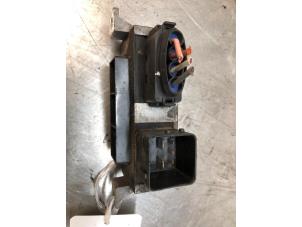 Gebruikte Computer Airco Opel Movano 2.3 CDTi 16V FWD Prijs € 25,00 Margeregeling aangeboden door Autosloopbedrijf Jan Pronk B.V.