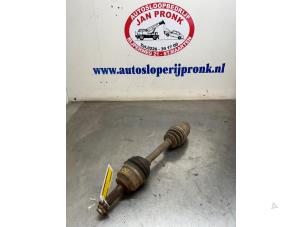 Gebruikte Aandrijfas rechts-voor Kia Sorento I (JC) 2.5 CRDi 16V VGT Prijs € 50,00 Margeregeling aangeboden door Autosloopbedrijf Jan Pronk B.V.